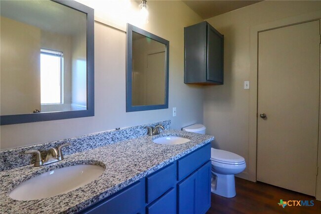 Building Photo - 3218 Rampart Loop