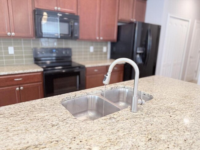 Building Photo - 1888 Compass Flower Way