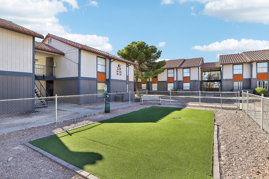 Dog Park - Amber Ridge