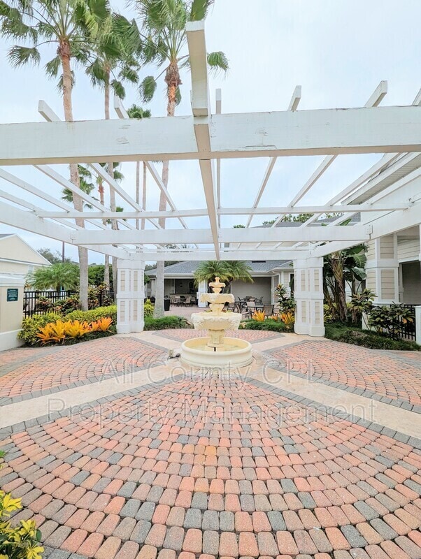 Building Photo - 303 Southern Pecan Cir