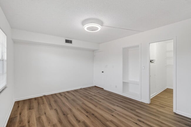 Building Photo - 3502 Bimini Ln