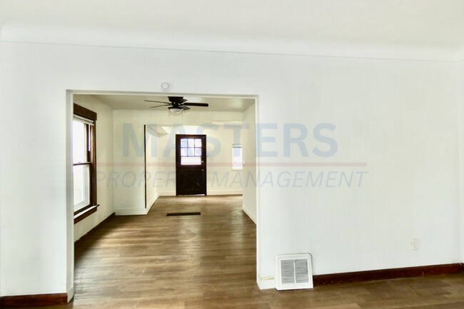 Building Photo - 2803 Chase St