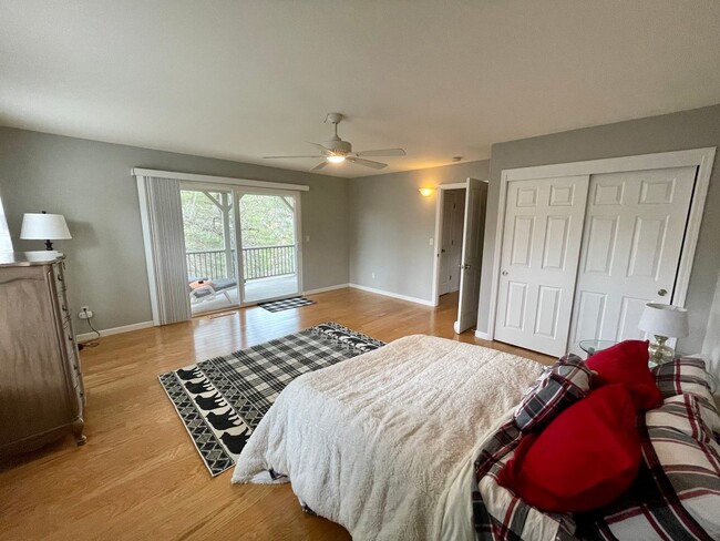 Building Photo - Charming Alta Sierra Home