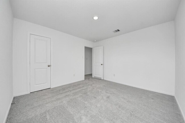 Building Photo - 26803 Inkberry Holly Ln