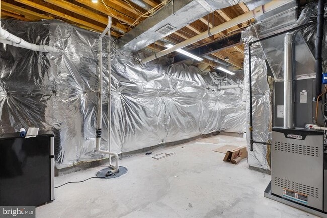 Building Photo - 18334 Buccaneer Terrace