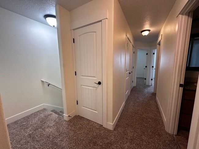 Building Photo - 193