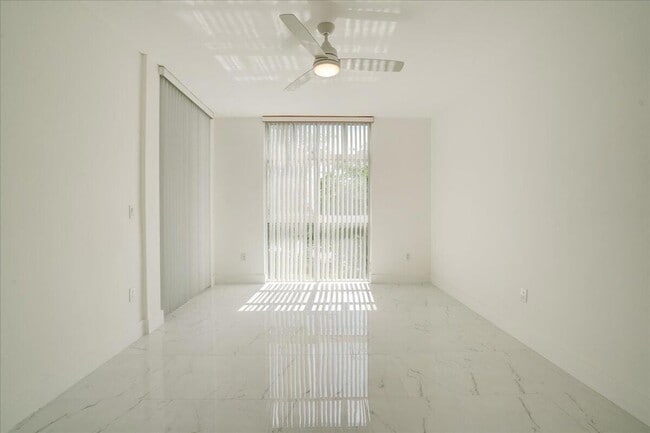 Building Photo - 9805 NW 52nd St