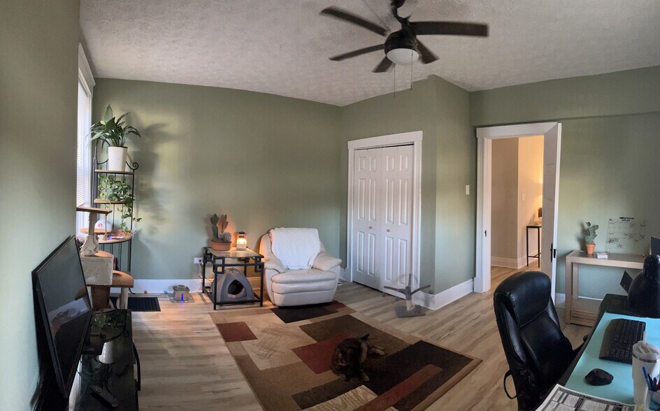 Bedroom 1 - 3819 Applegate Ave