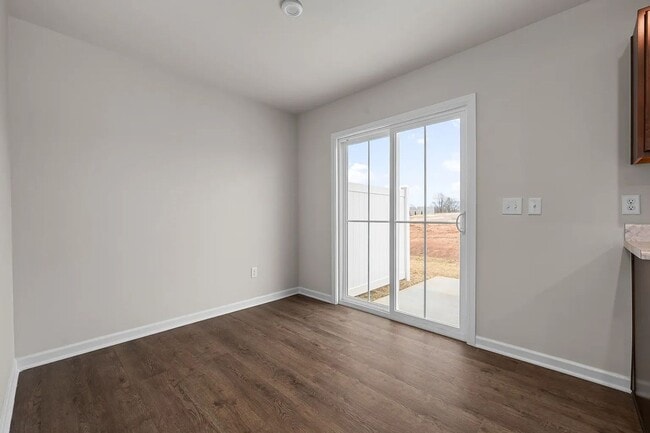 Building Photo - 1018 Cambria Ln