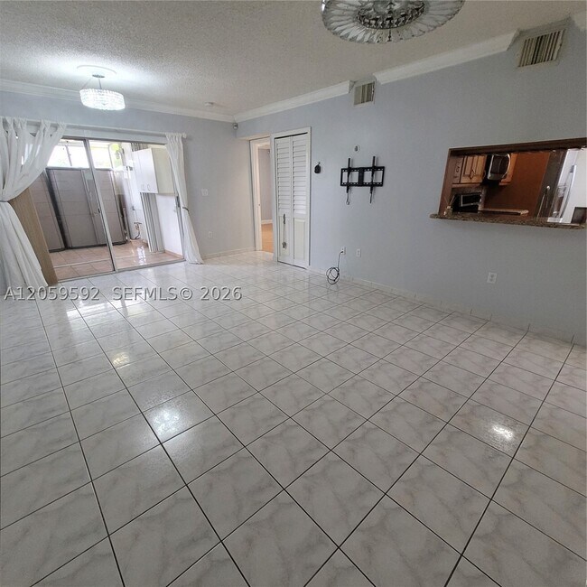 Building Photo - 1114 NW 124th Ct