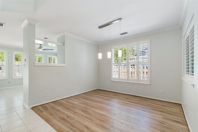 Building Photo - 77 Sugar Grove Ct