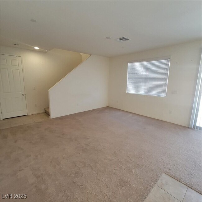 Building Photo - 1836 Pinsky Ln