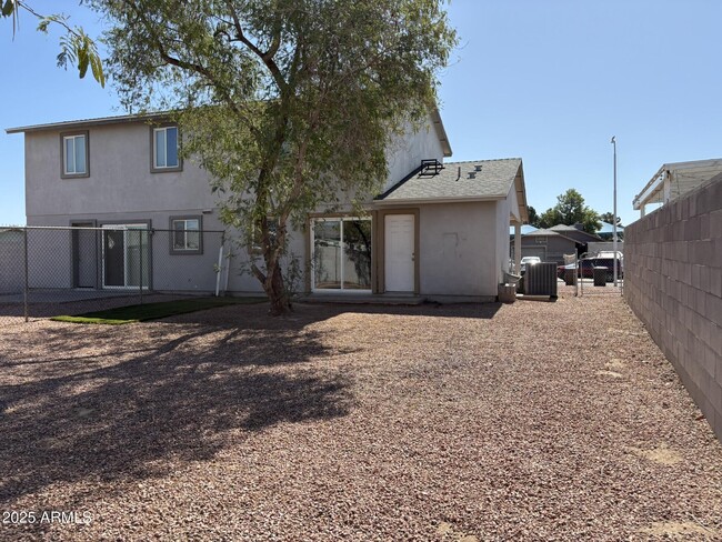 Building Photo - 808 N 95th Dr