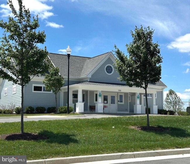 Building Photo - 439 Seeback Dr