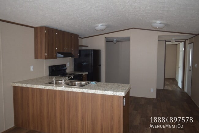 Building Photo - 226 Old Tavern Ln