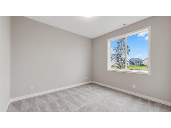 Building Photo - 2149 Westpointe Dr