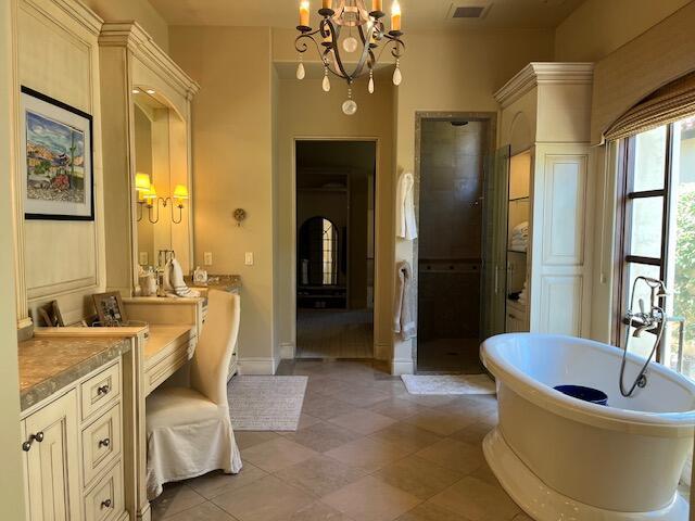 Building Photo - 52765 Claret Cove