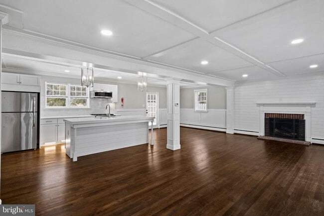 Building Photo - 383 Upper Gulph Rd