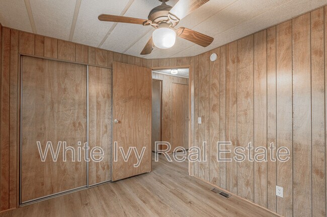 Building Photo - 30 Allen Rd