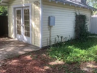 Building Photo - 711 N Orange Ave