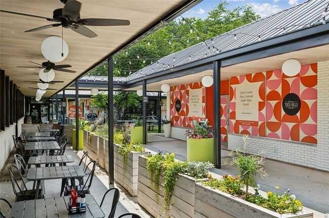 Building Photo - 2090 Emmet Pk Ln