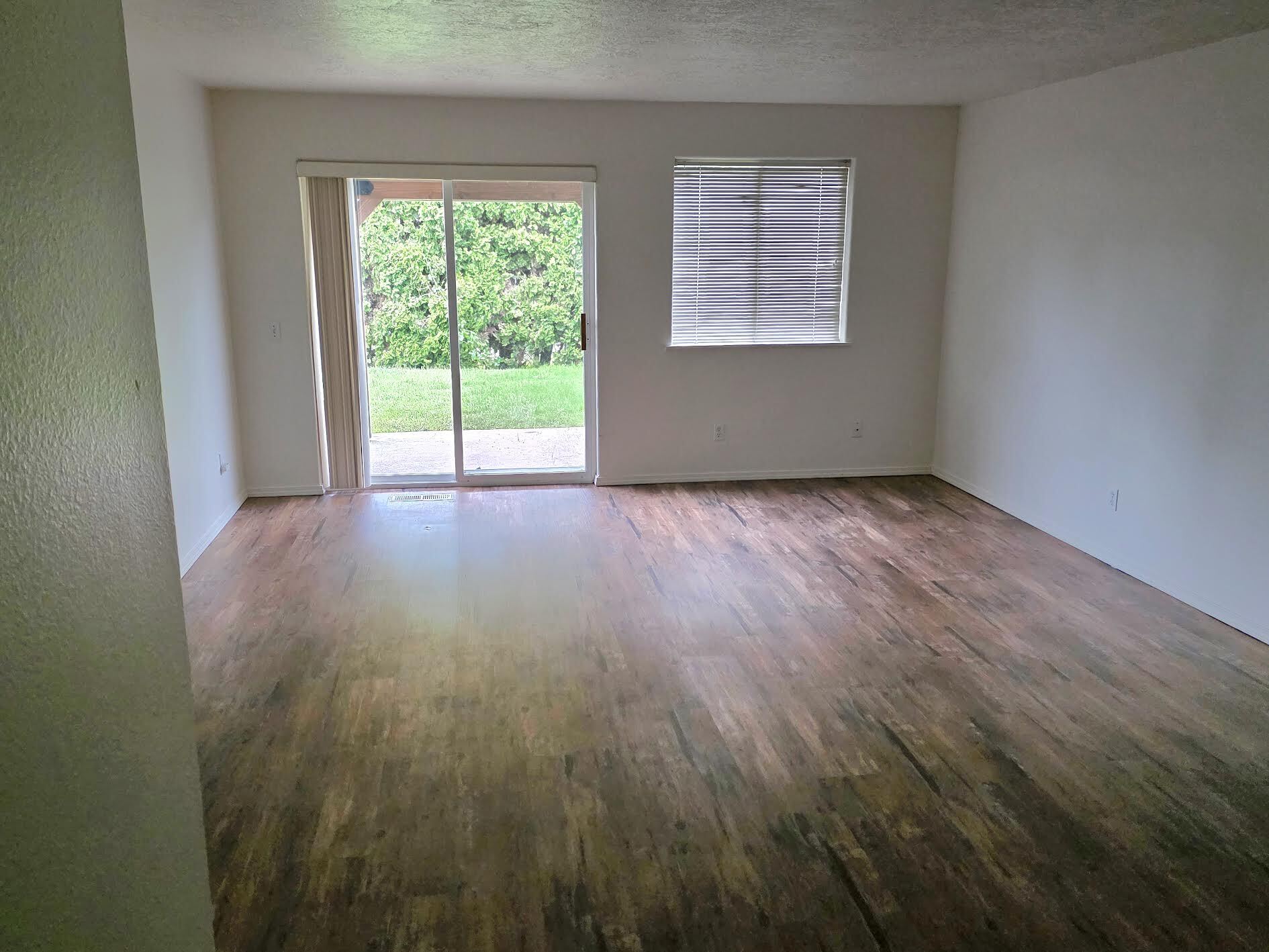 Building Photo - 1610 SE Cortland Ave