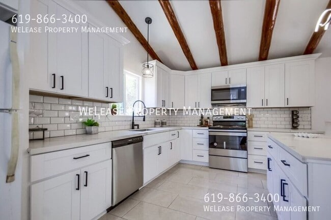 Building Photo - 12941 Ha Hana Rd