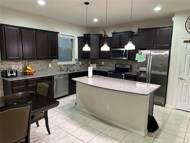 Building Photo - 5007 Wabash Pl