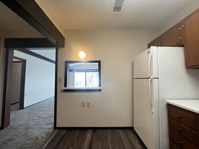 Building Photo - $1,070 | 1 Bedroom, 1 Bathroom House | Pet...