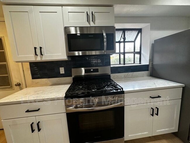 Building Photo - 10647 Deergrass Ln