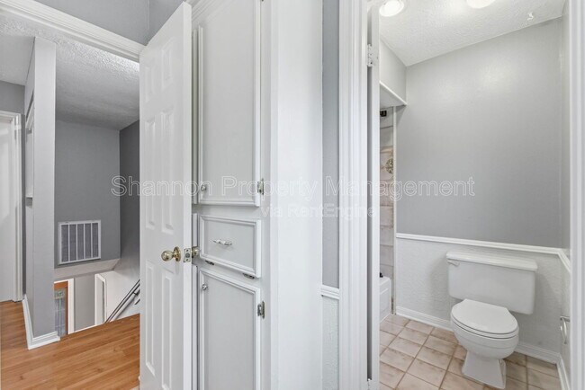 Building Photo - 12635 Ivyforest Dr