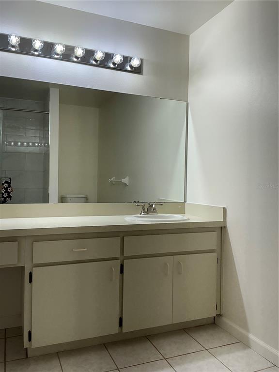 Building Photo - 5821 Taywood Dr