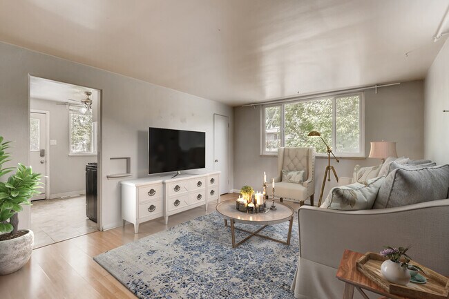 Building Photo - 2501 S Williams Street