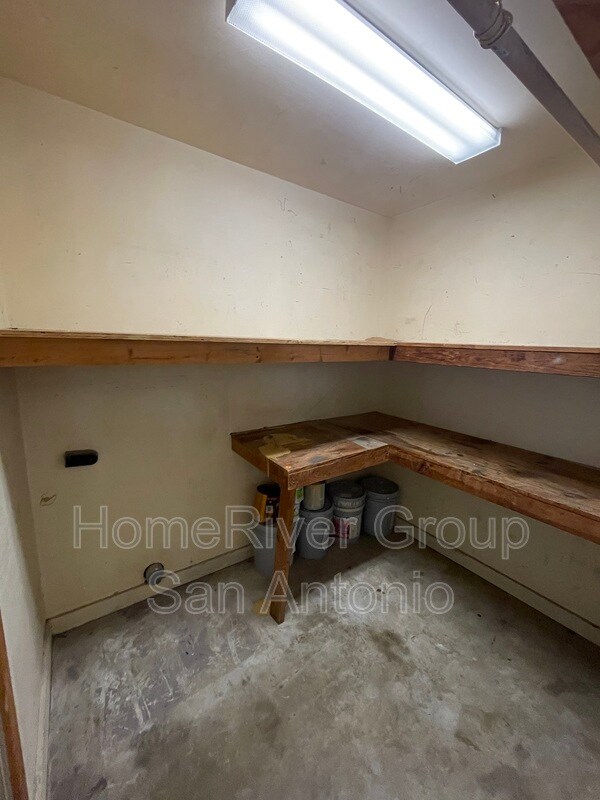 Building Photo - 109 Sunnyland Dr