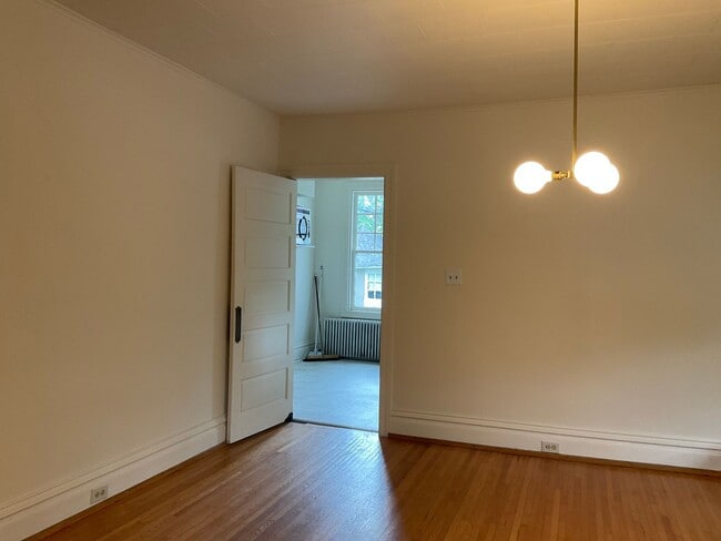 Building Photo - 229 Cocoa Ave