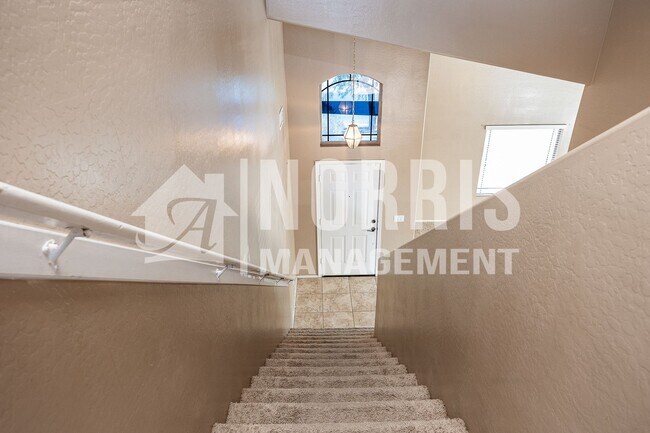 Building Photo - Large Beautiful Home in Coolidge w/ SOLAR