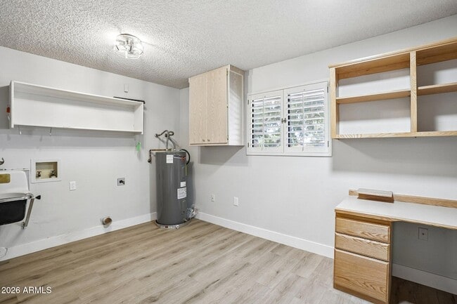 Building Photo - 12839 W Blue Bonnet Dr