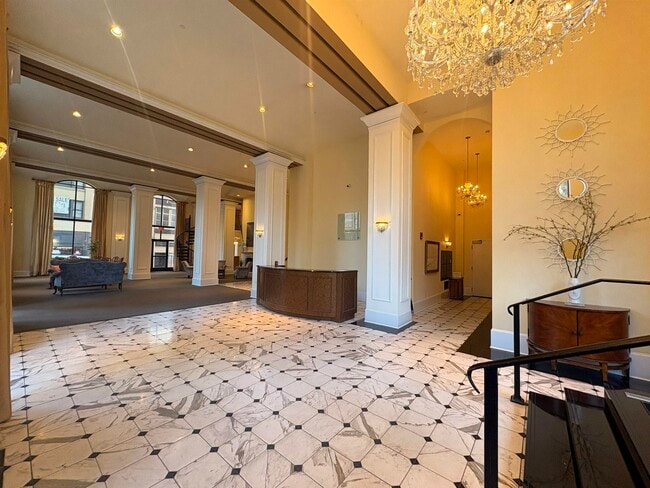 Building Photo - 127 Madison Ave