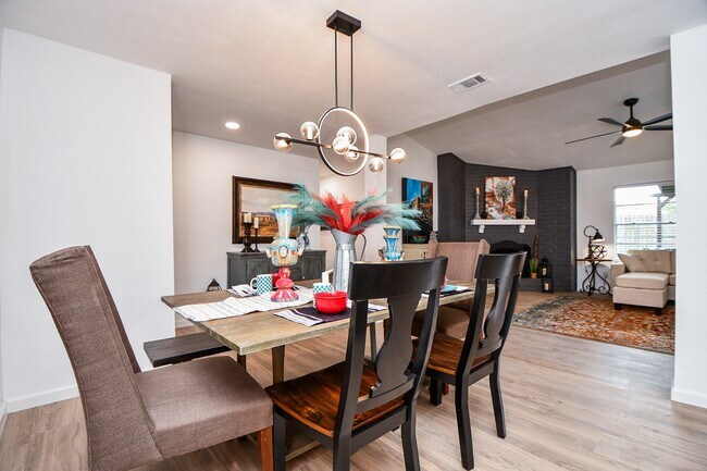 Building Photo - 23931 Pepperrell Pl St