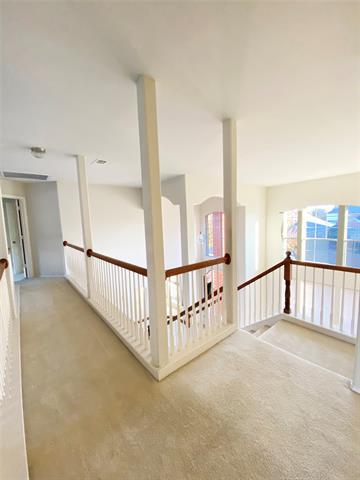 Building Photo - 9300 Hunter Chase Dr