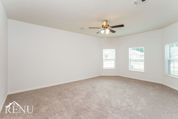 Building Photo - 10615 Lost aples Dr