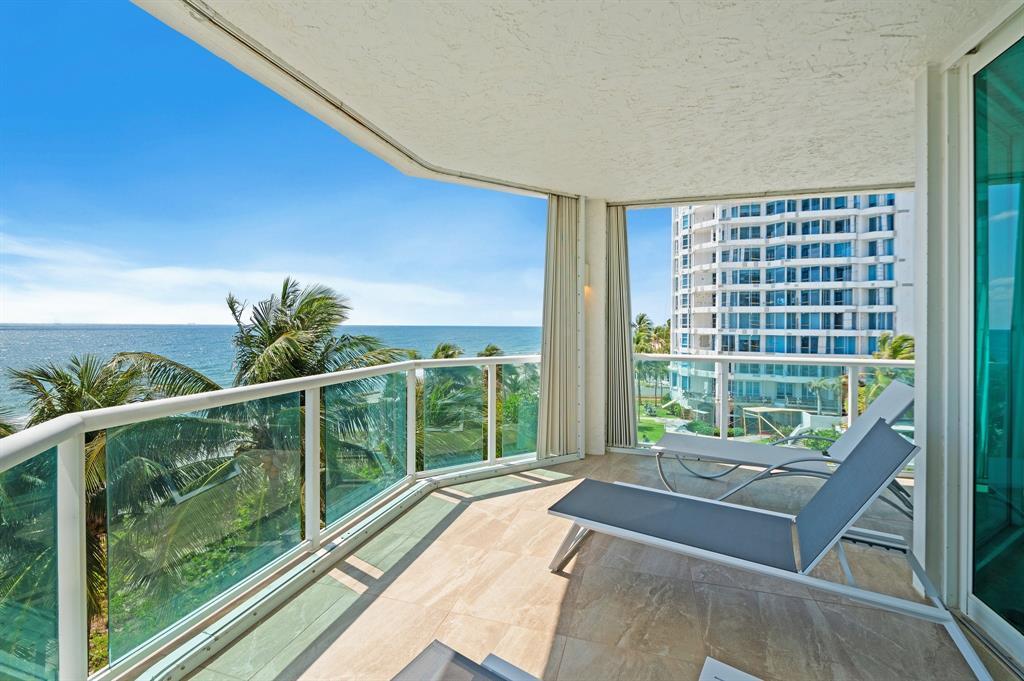 Building Photo - 1430 S Ocean Blvd