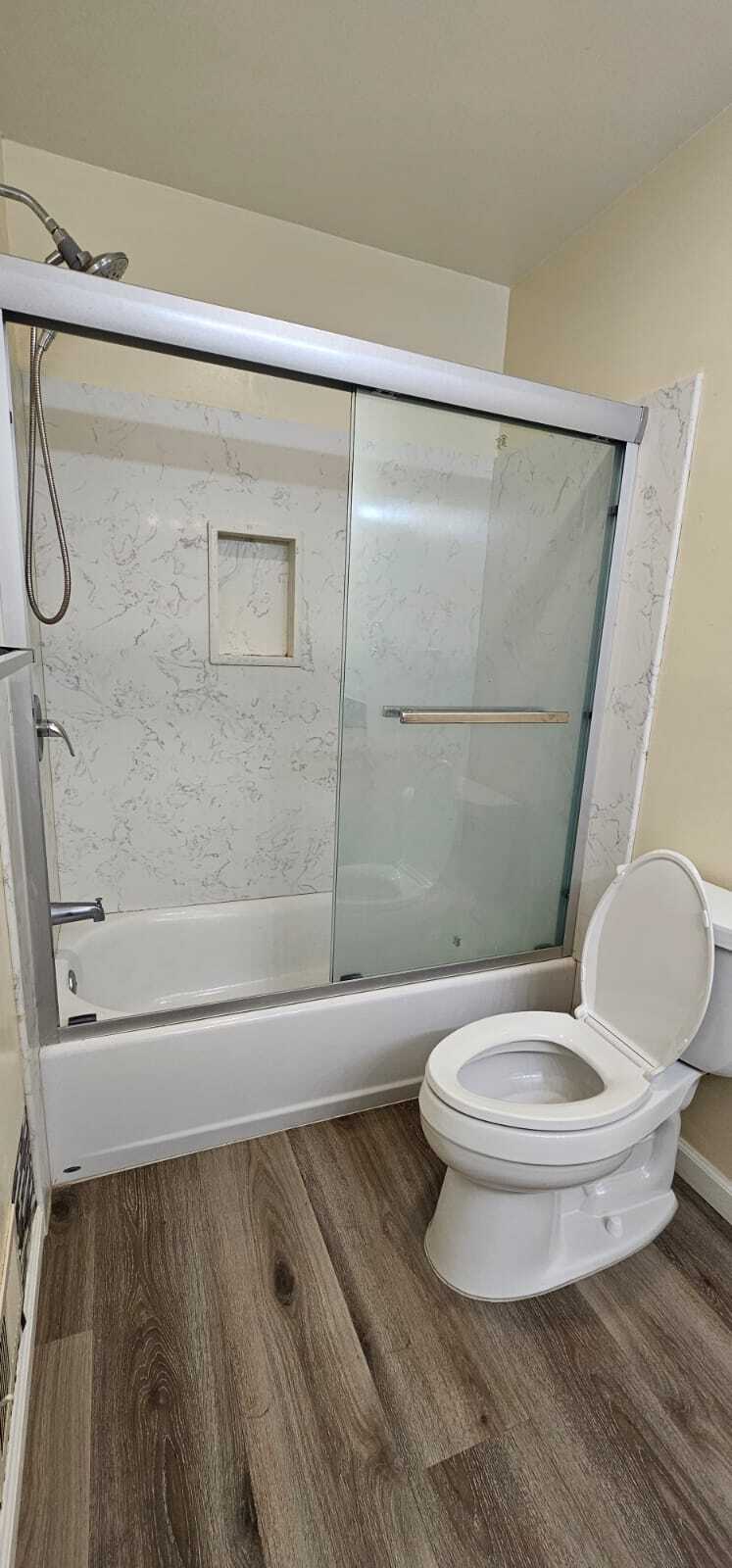 Building Photo - 451 Carneros Ave