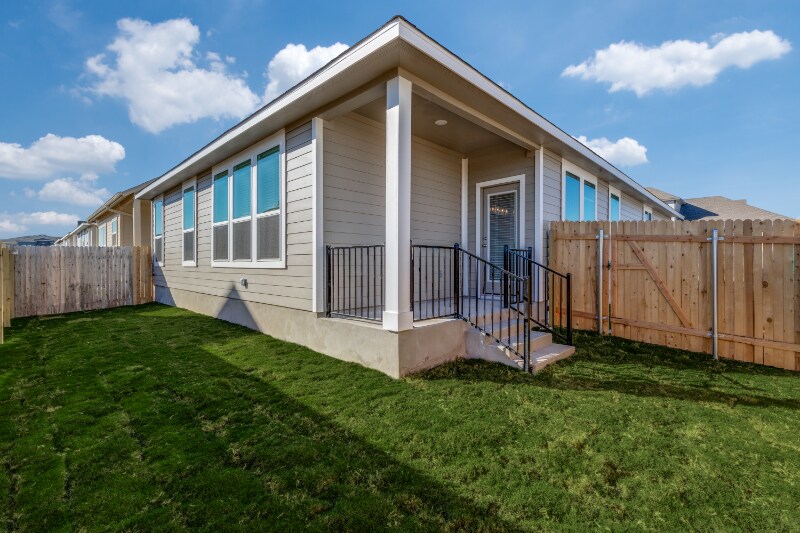 Building Photo - 5327 Bruno St