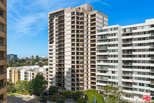 Building Photo - 10445 Wilshire Blvd
