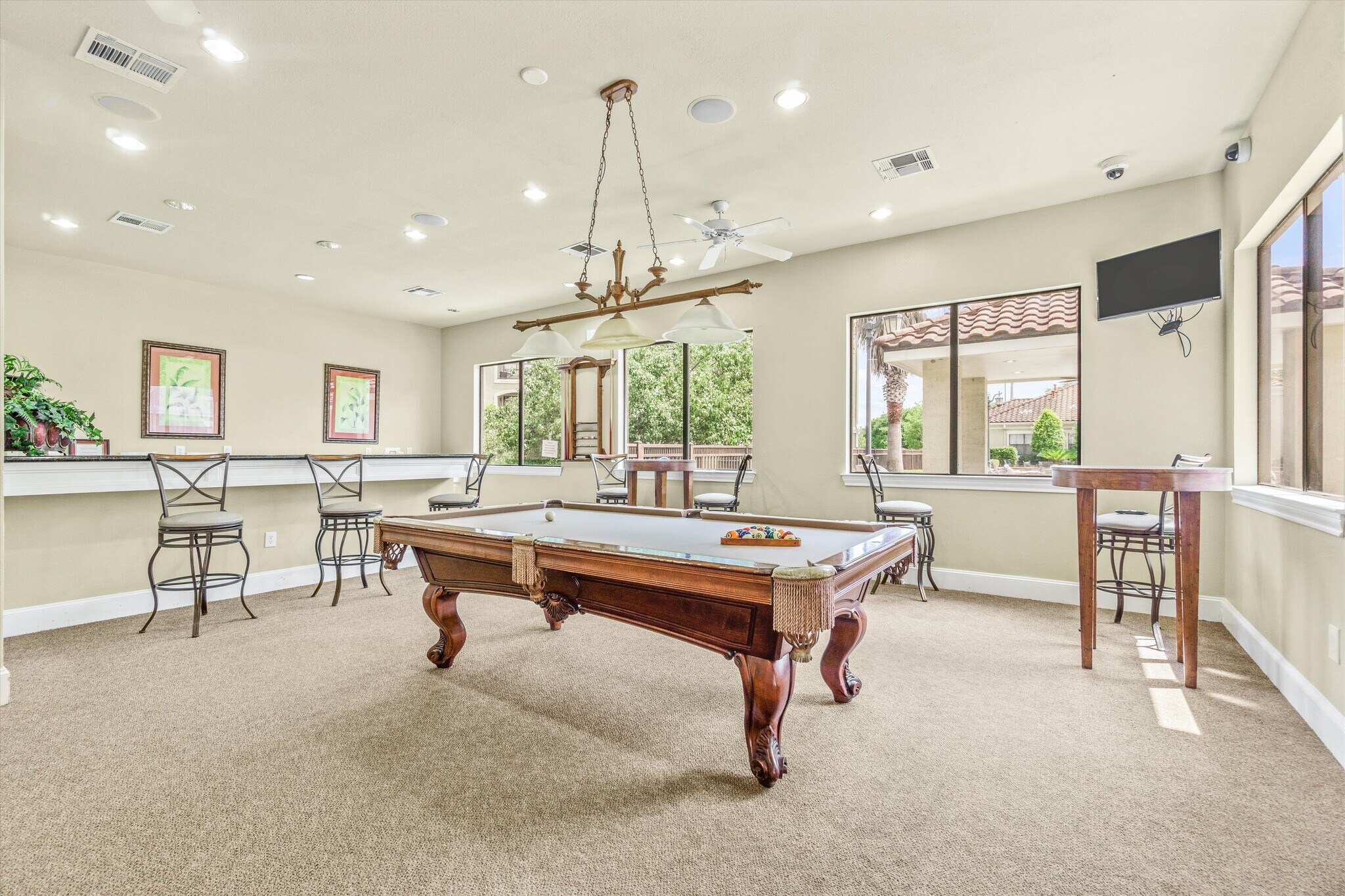 Clubhouse - 6765 Corporate Blvd