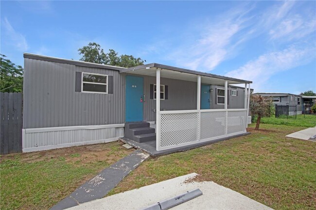 Building Photo - 26 Forest Dr