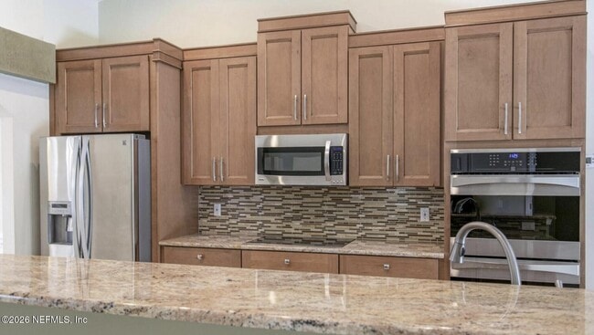 Building Photo - 13031 Chets Creek Dr N