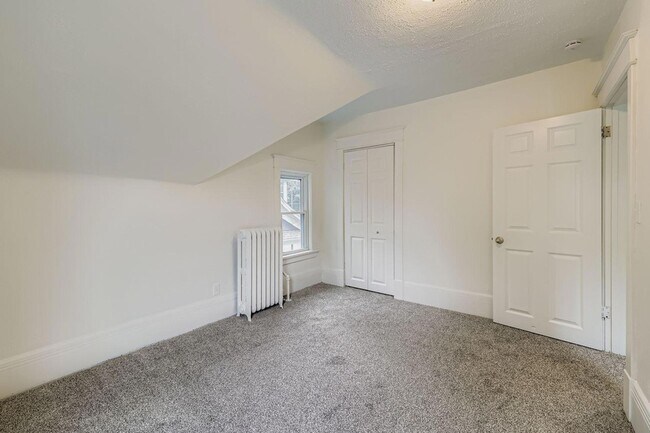 Building Photo - 1501 Sherburne Ave