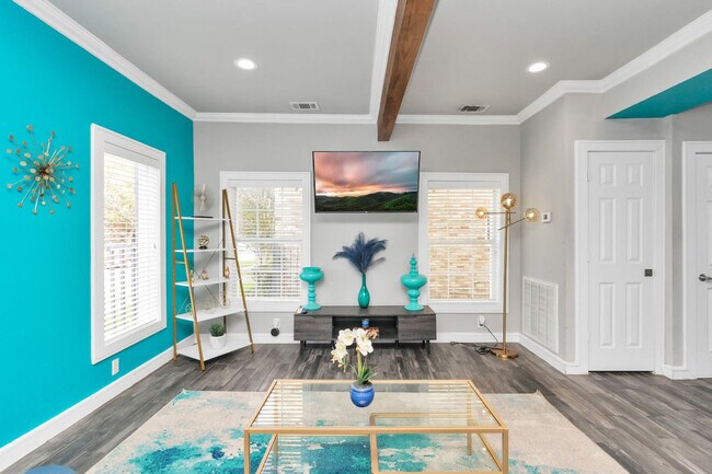 Building Photo - 2615 Arbor St